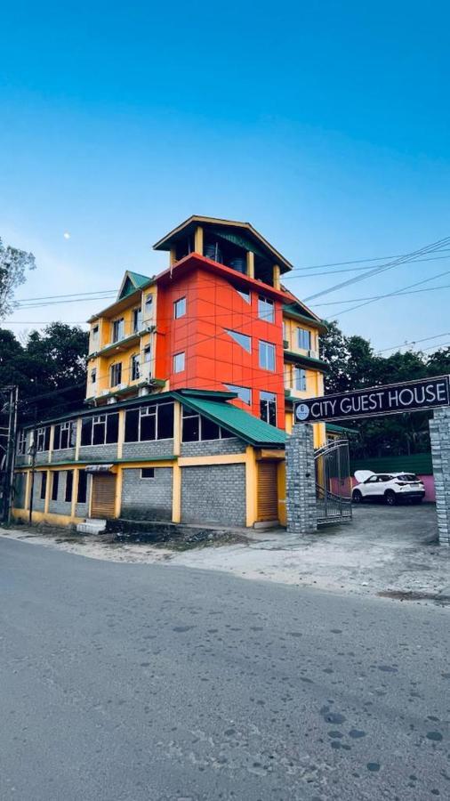 City Guest House Dimāpur エクステリア 写真